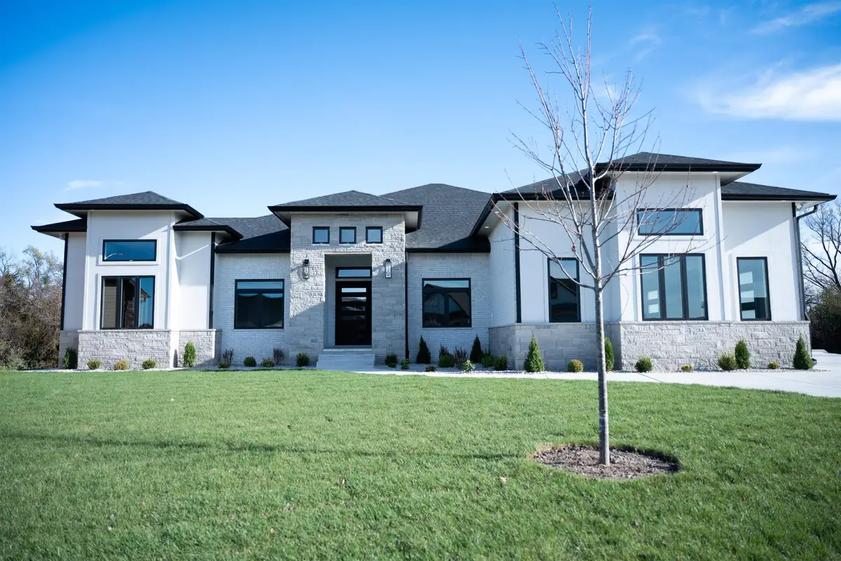 14125 E Willowgreen Cir, Wichita, KS 67230 - Image #1