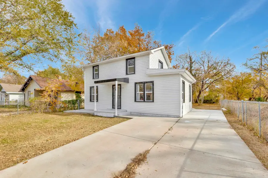 706 N Piatt Avenue, Wichita, KS 67214 - Image #2