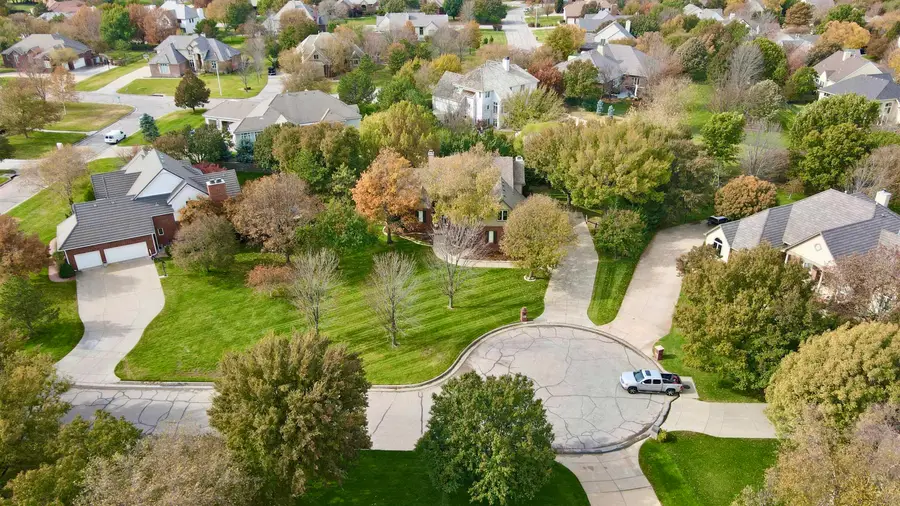 12610 E Meadow Ct, Wichita, KS 67206 - Image #3