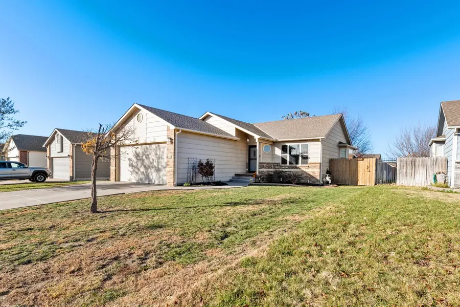 2626 E Burlington St, Park City, KS 67219 - Image #2