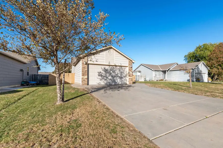 2626 E Burlington St, Park City, KS 67219 - Image #3