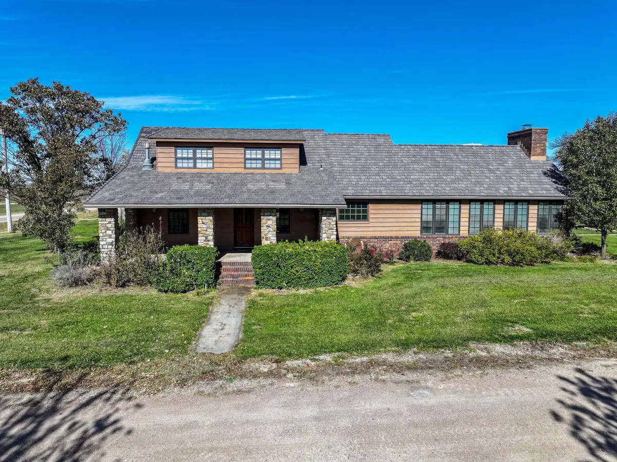 810 29th Rd, Little River, KS 67457 - Image #1