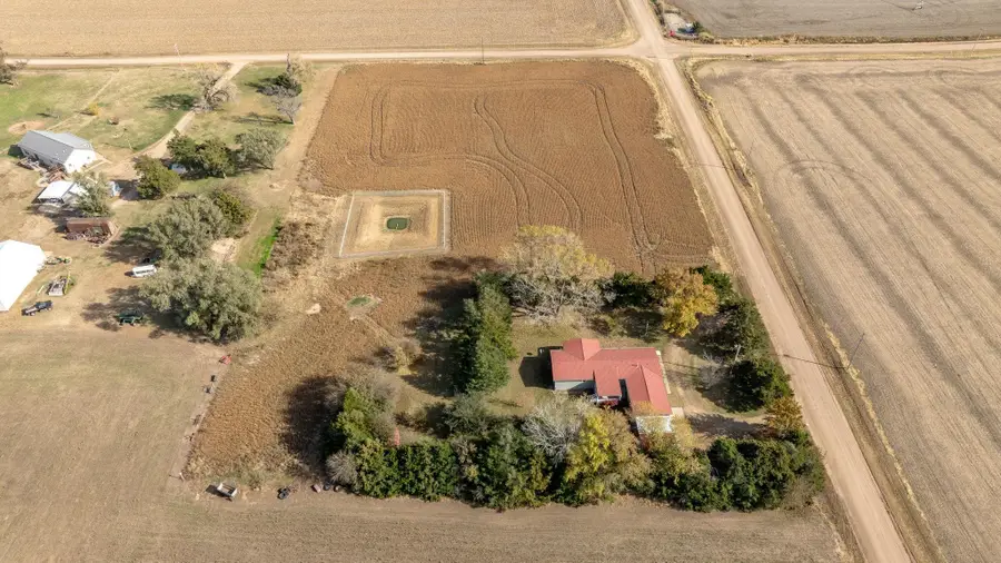 29800 W 101st St N, Mount Hope, KS 67108 - Image #2