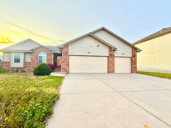 10110 E Stafford St, Wichita, KS 67207