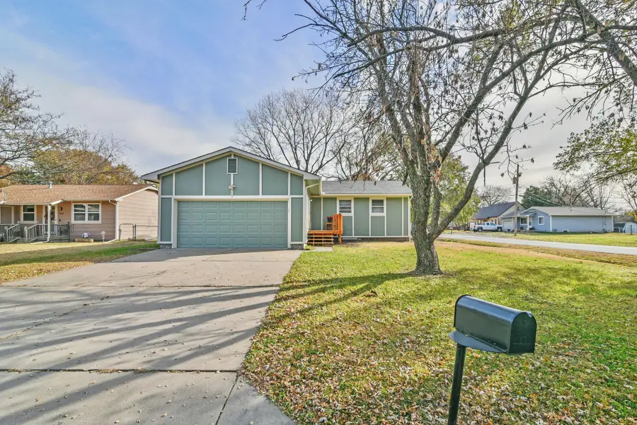 900 N Money Ave, Augusta, KS 67010 - Image #2