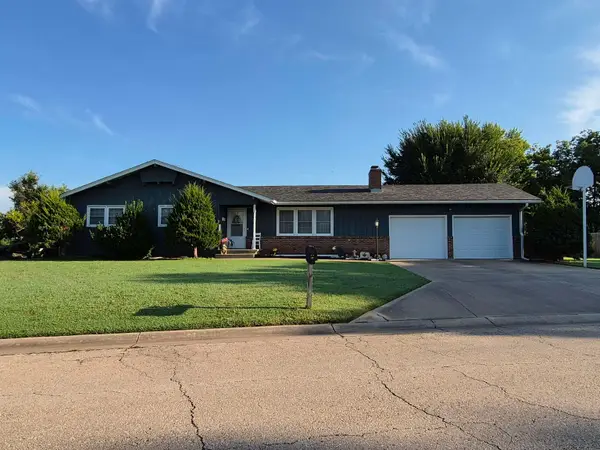 1620 Madison St, Eureka, KS 67045