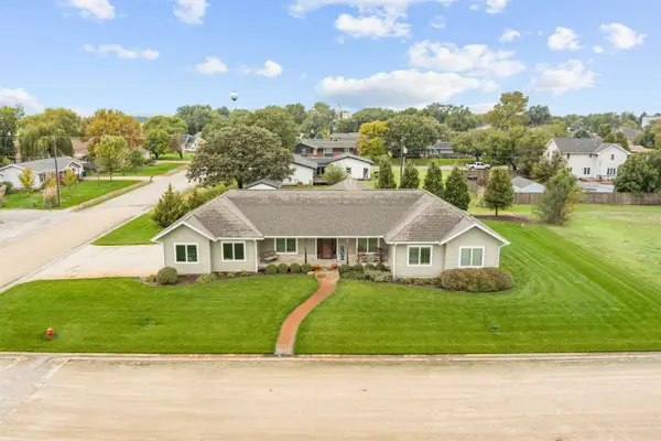 333 S Lindblad Dr, Assaria, KS 67416