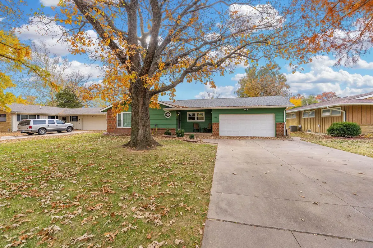 427 N Pamela Ave, Wichita, KS 67212 - Image #1