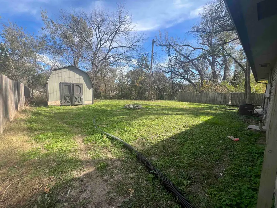 302 S Stewart, Haysville, KS 67060 - Image #3