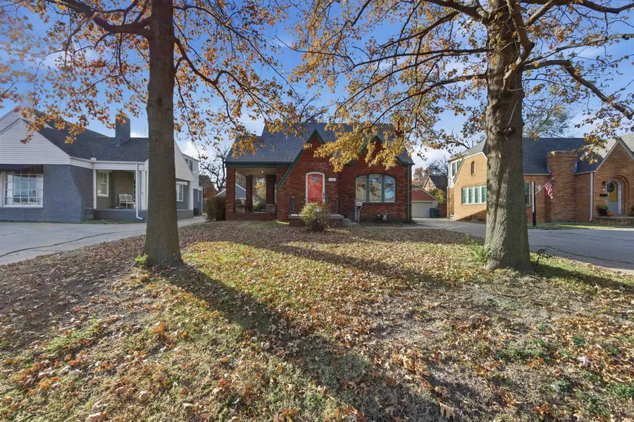 141 N Oliver Ave, Wichita, KS 67208 - Image #3