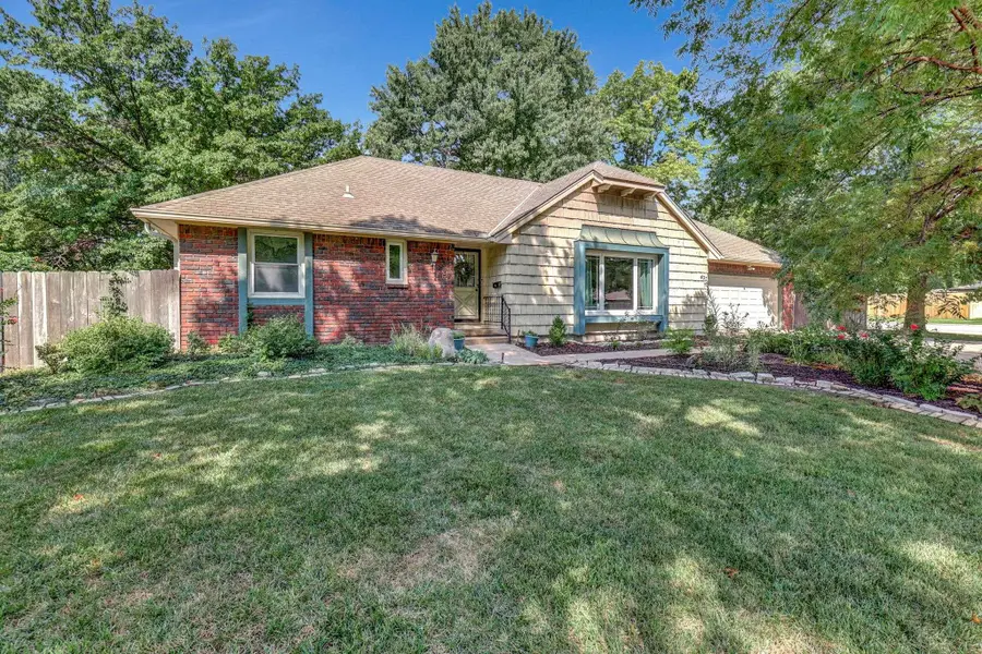 437 N Mission Rd, Wichita, KS 67206 - Image #2