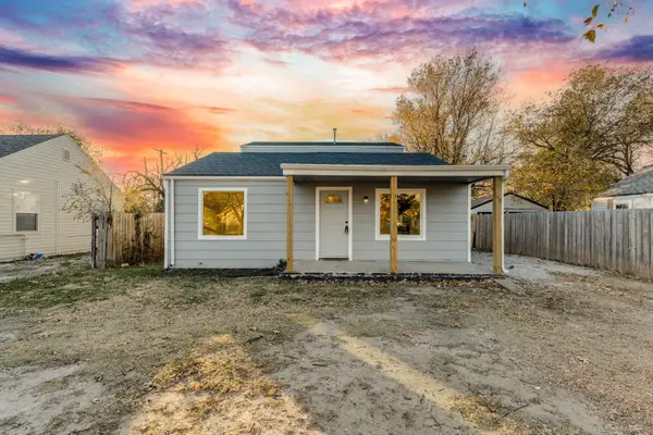 1621 N Grove Ave, Wichita, KS 67214