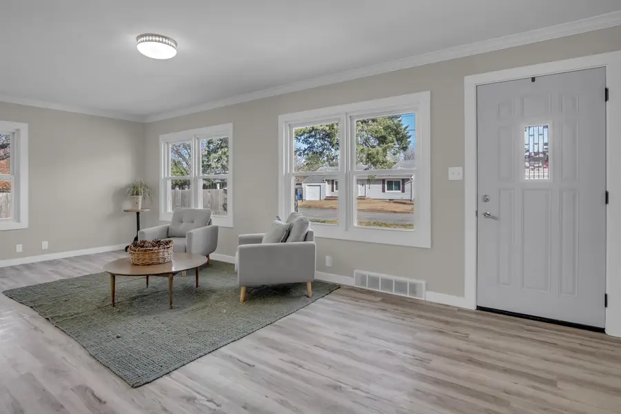 1215 N Magnolia St, Newton, KS 67114 - Image #3