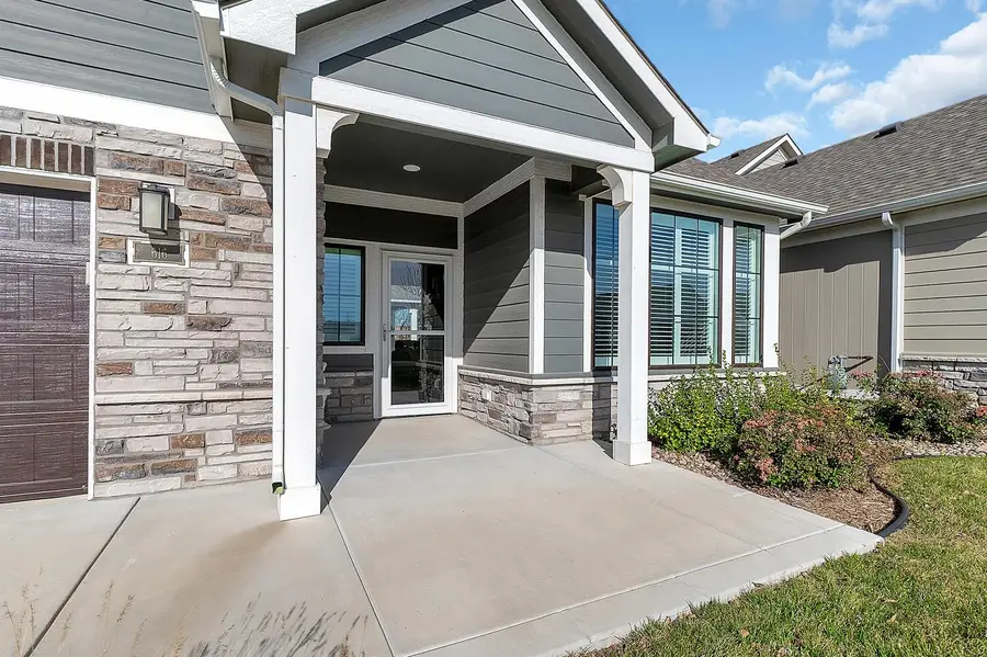 616 E Park Pl, Andover, KS 67002 - Image #3