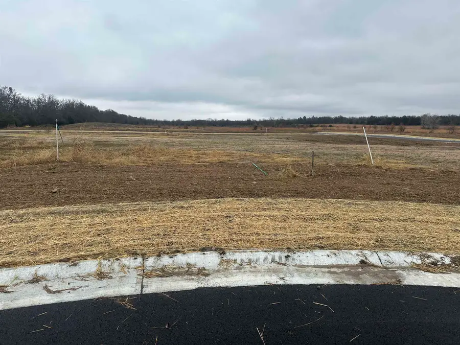 721 W Goldfinch Ct, Andover, KS 67002 - Image #3