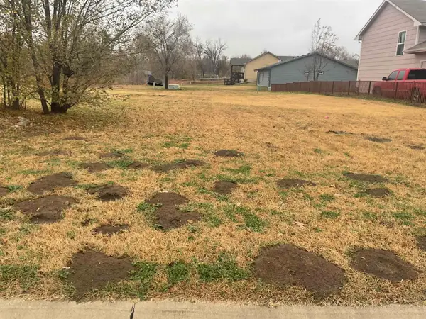 Lot #11 W 50th St South, Wichita, KS 67217