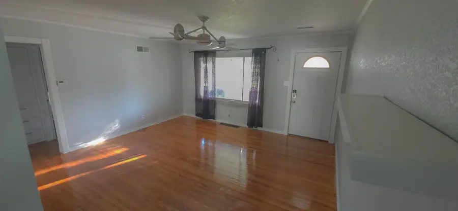 1424 Norwood Ave, El Dorado, KS 67042 - Image #3