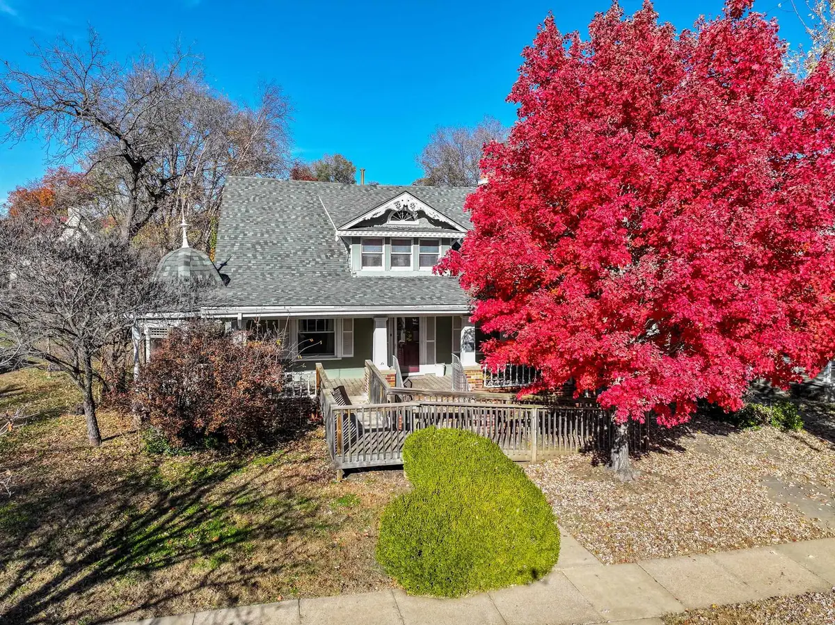 820 W 1st Ave, El Dorado, KS 67042 - Image #1