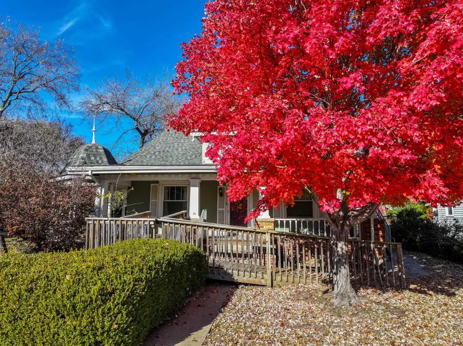 820 W 1st Ave, El Dorado, KS 67042 - Image #2