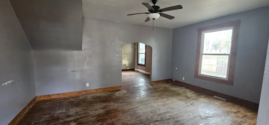 209 W Carr Ave., El Dorado, KS 67042 - Image #3