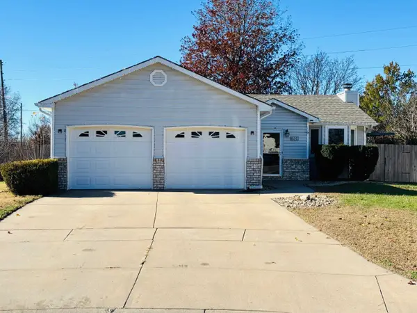 11926 W Bella Vista Circle, Wichita, KS 67212