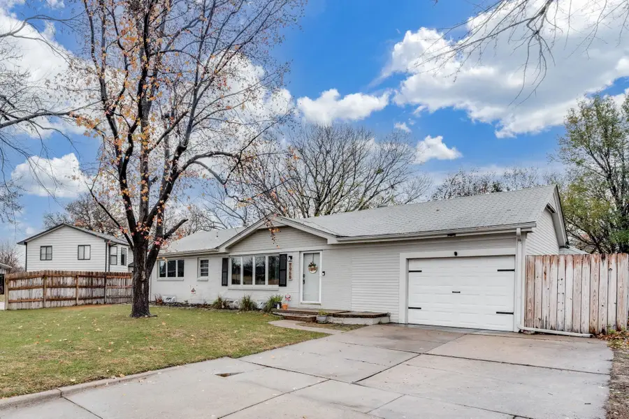 1968 N Sheridan St, Wichita, KS 67203 - Image #2