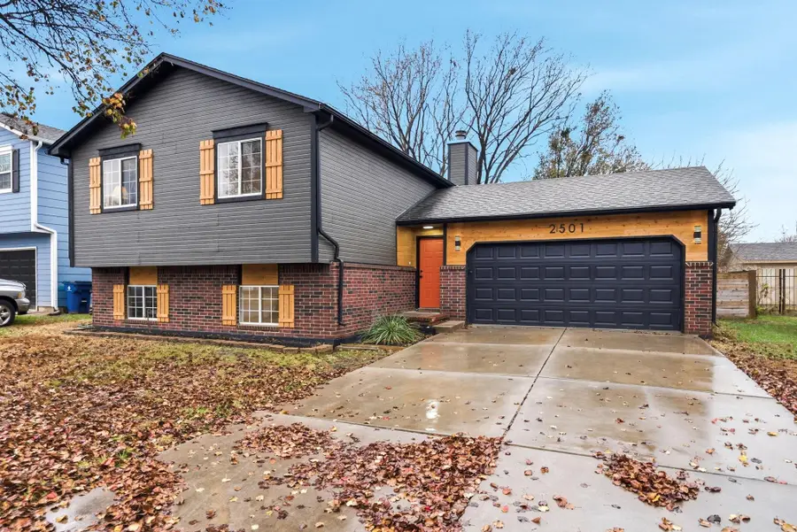 2501 N Beacon Hill, Wichita, KS 67220 - Image #3