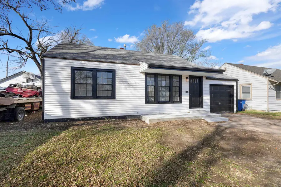 2141 S Palisade Ave, Wichita, KS 67213 - Image #2