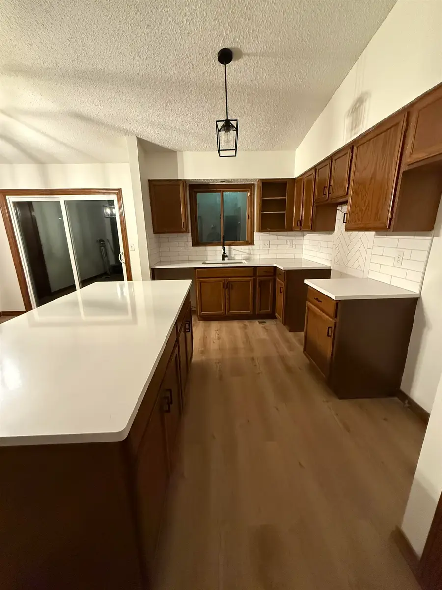 5532 S Mosley Ct, Wichita, KS 67216 - Image #3