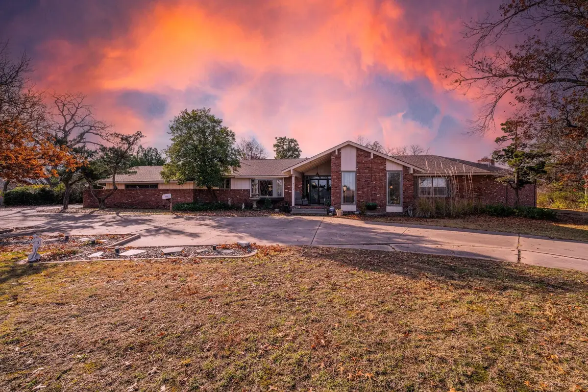 4703 Looman St, Wichita, KS 67220 - Image #1