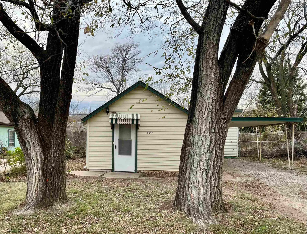 507 S Sheridan St, Wichita, KS 67213 - Image #1