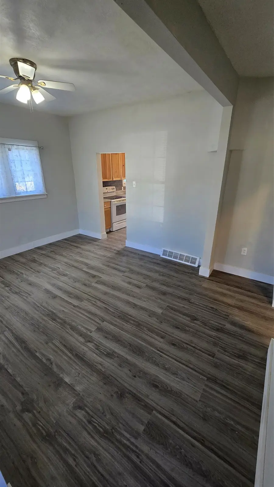 525 Washington St, Salina, KS 67401 - Image #3