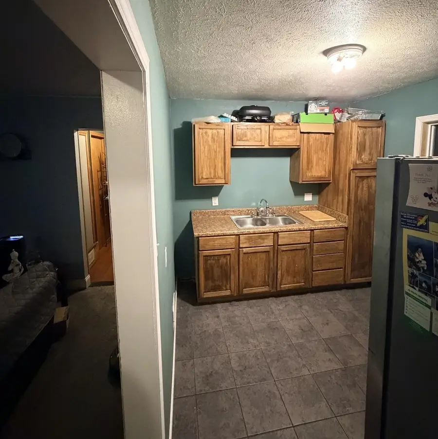 1423 Cheyenne Ave, Salina, KS 67401 - Image #2