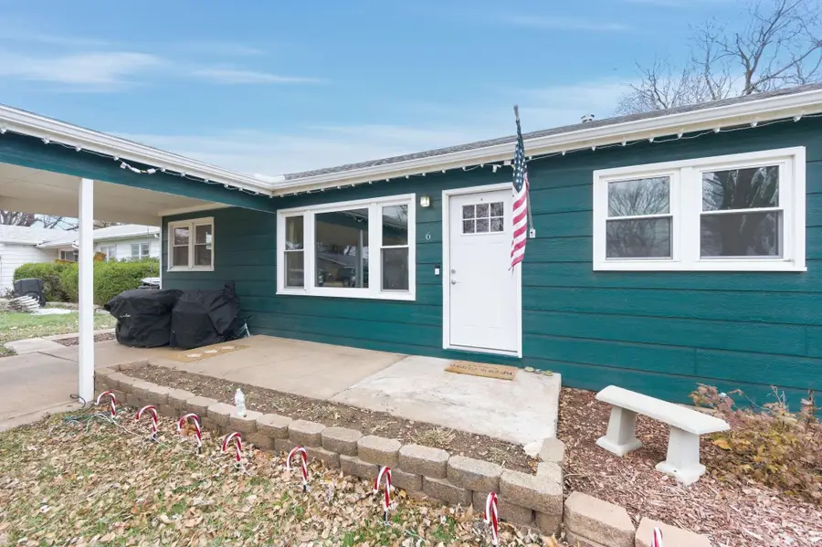 6 E Southland Dr, Haven, KS 67543 - Image #3