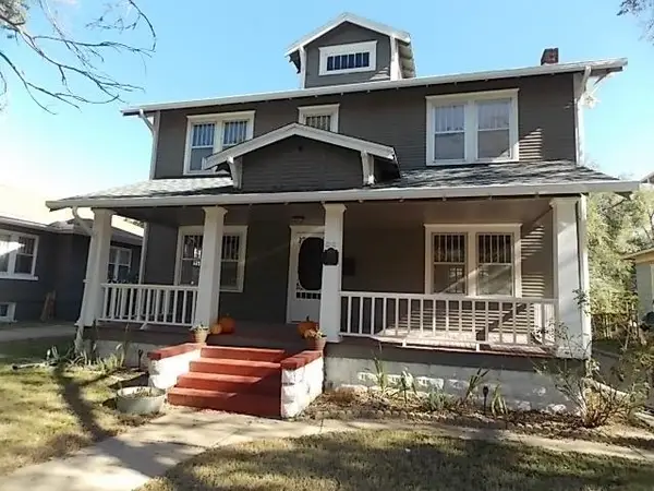 1848 N Park Pl, Wichita, KS 67203