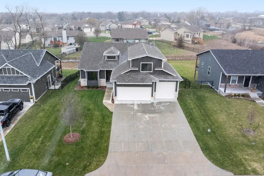 1339 S Rocky Creek Rd, Wichita, KS 67230 - Image #2