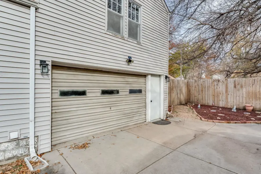 822 S Holyoke, Wichita, KS 67218 - Image #2