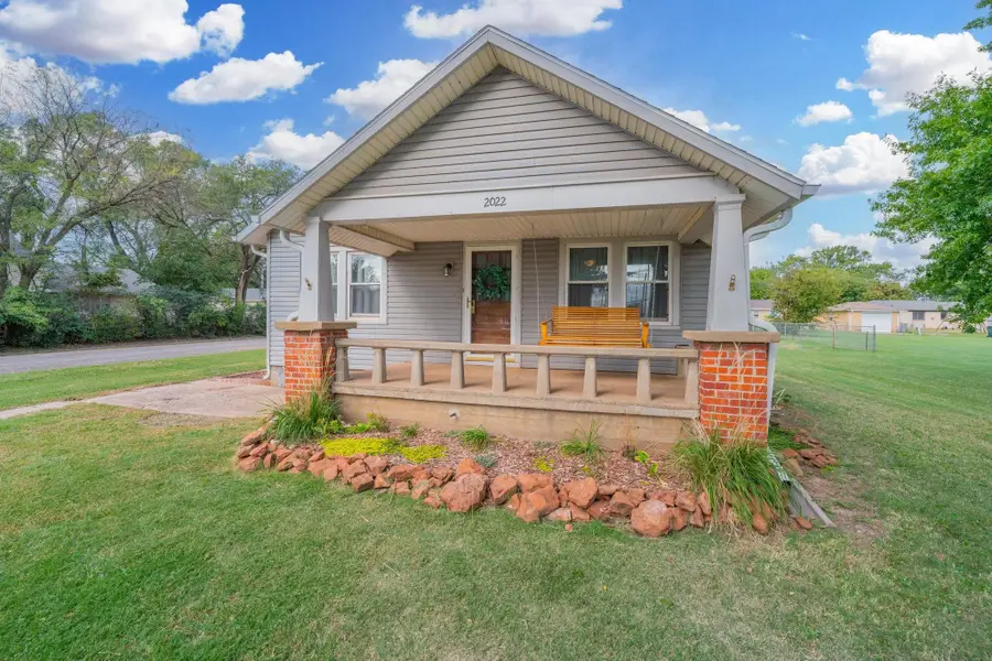 2022 Pine, Harper, KS 67058 - Image #2