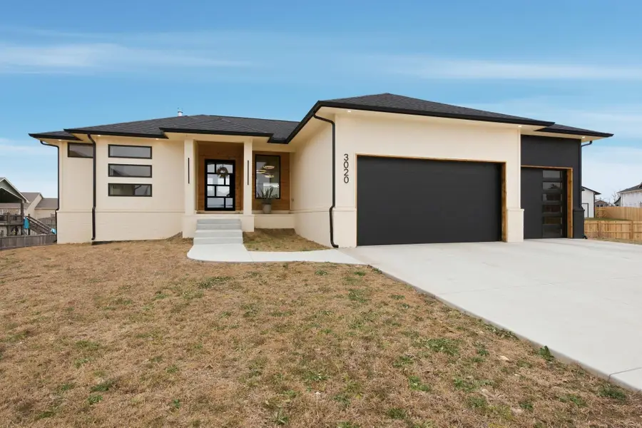 3020 E Burlington Circle, Park City, KS 67219 - Image #2