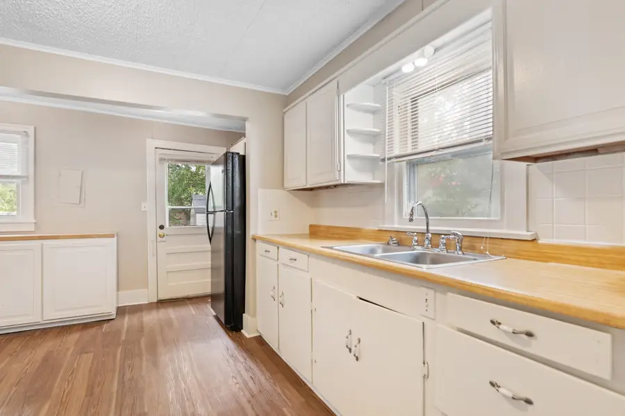 222 S Edwards Ave, Wichita, KS 67213 - Image #3