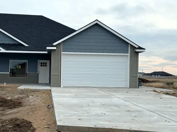 1150 Vista Sur Dr, Salina, KS 67401