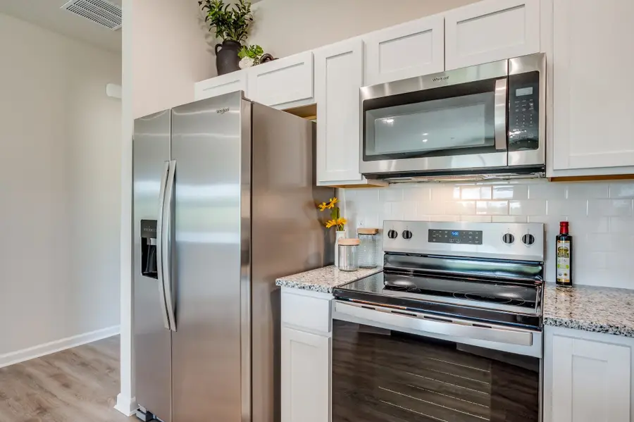 1558 N Emerald Valley Dr, Mulvane, KS 67110 - Image #3