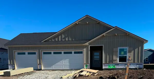 1606 N Topaz Ln, Mulvane, KS 67110