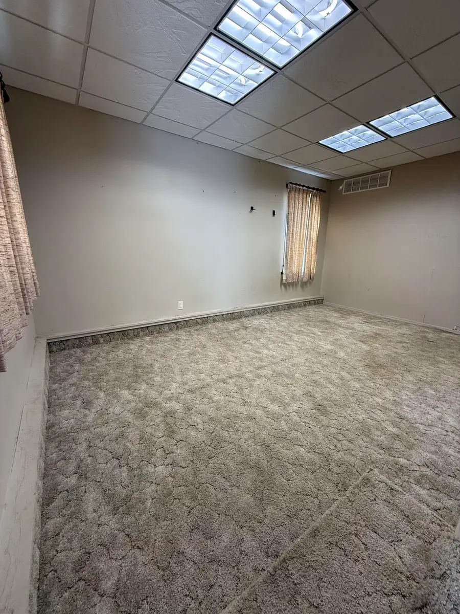 1120 W 20th St N, Wichita, KS 67203-2330 - Image #3