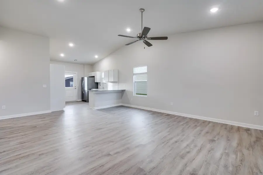 11661 W Scarlett Ln, Maize, KS 67101 - Image #2