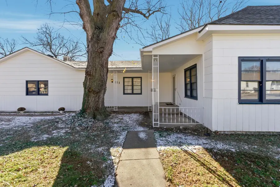 111 SE 7th, Newton, KS 67114 - Image #3