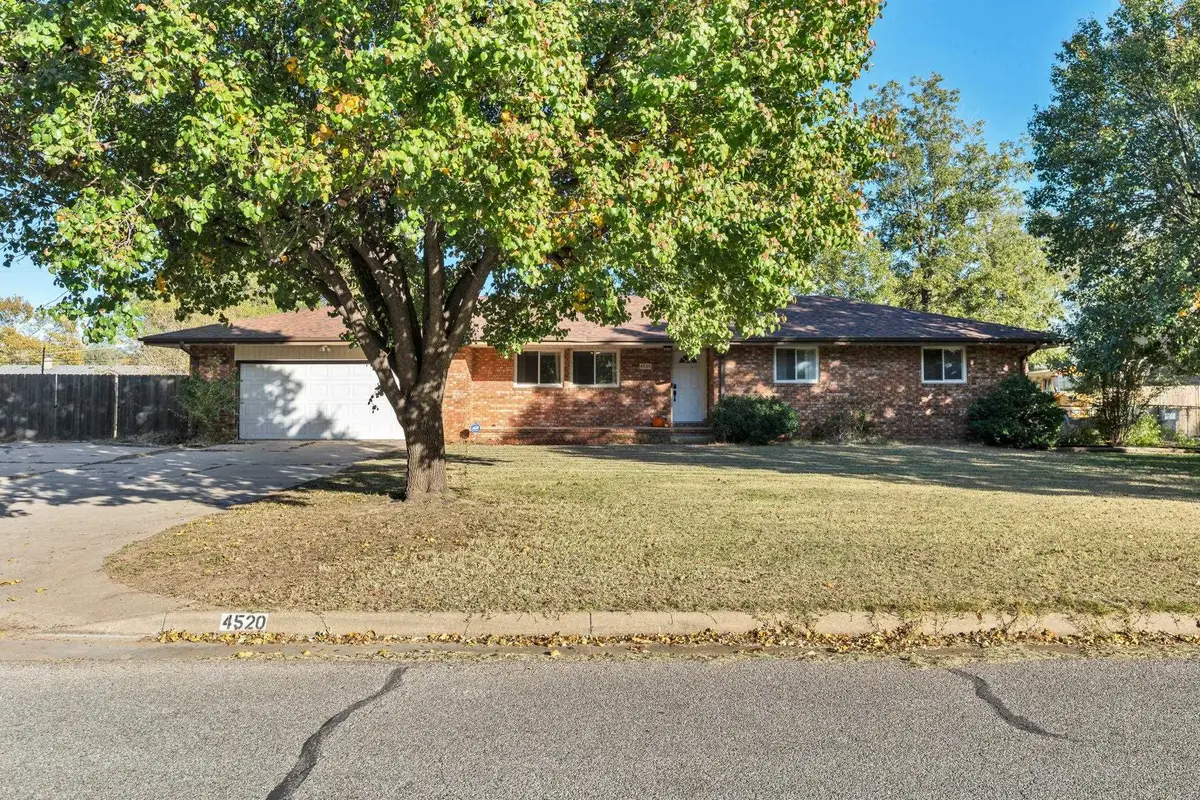 4520 S Washington Ave, Wichita, KS 67216 - Image #1