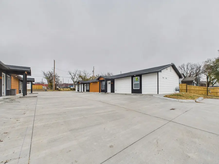 1346-1348 N Chautauqua Ave, Wichita, KS 67214 - Image #2