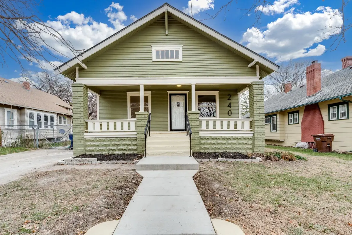 240 S Holyoke Ave, Wichita, KS 67218 - Image #1