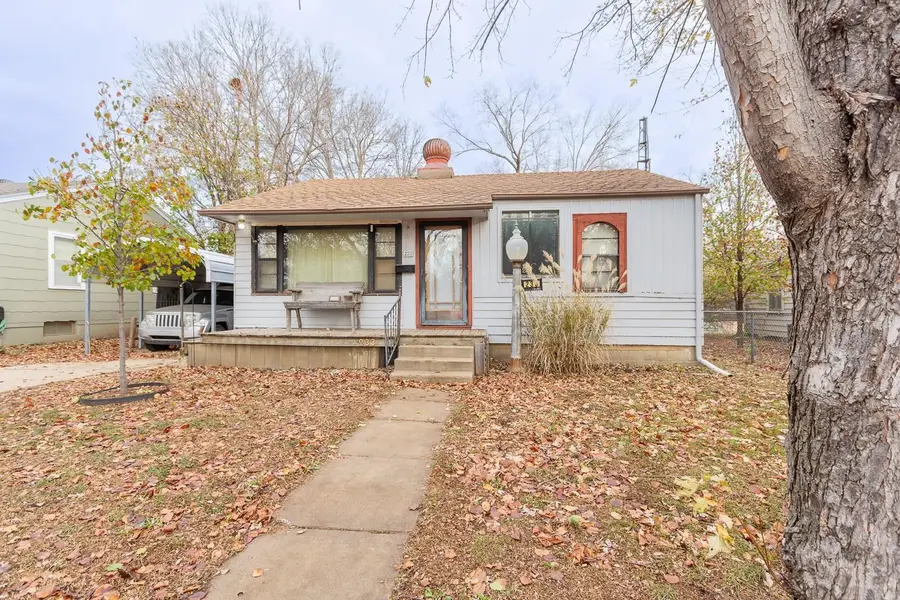 233 E Jewell Ave, Salina, KS 67401 - Image #3